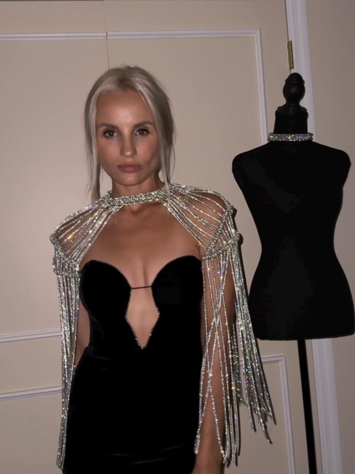 Sparkly Rhinestone shoulders piece